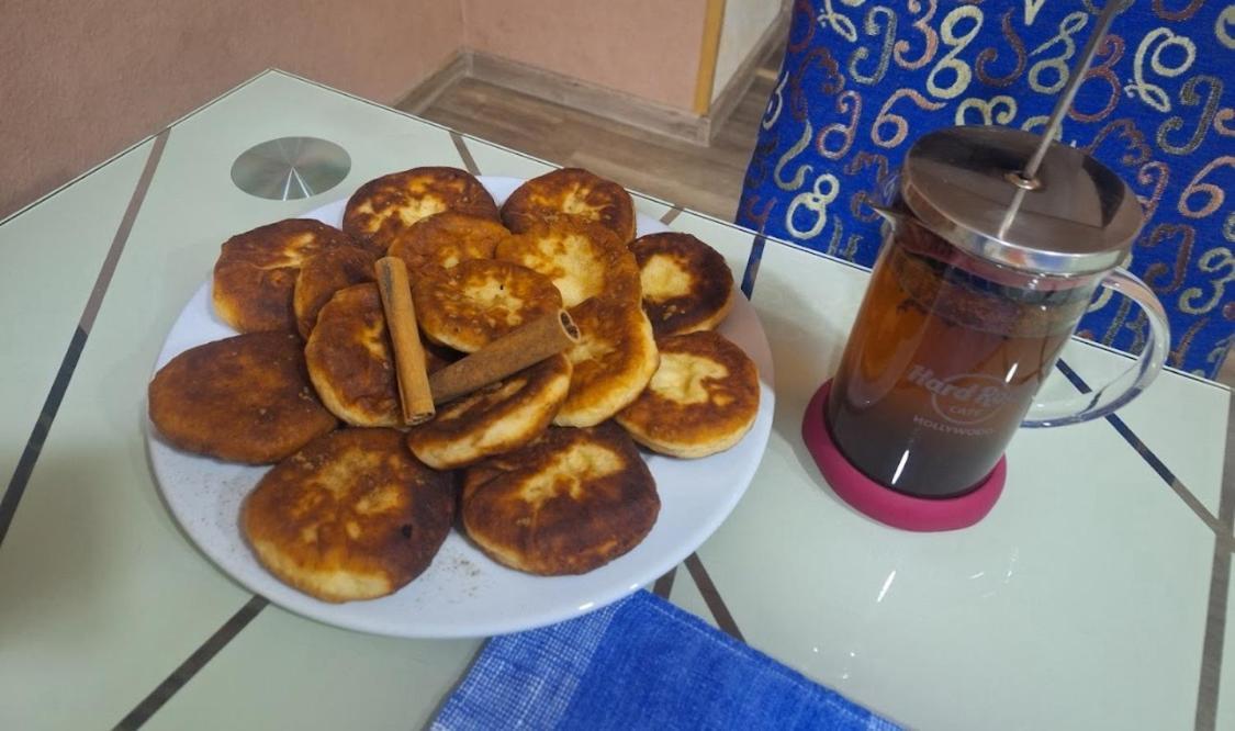 טביליסי Hotel Skib מראה חיצוני תמונה