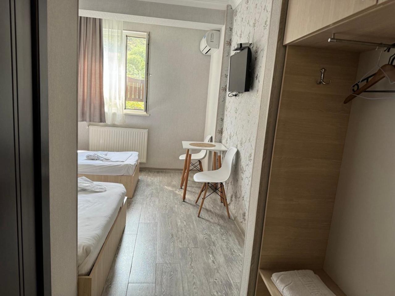 טביליסי Hotel Skib מראה חיצוני תמונה
