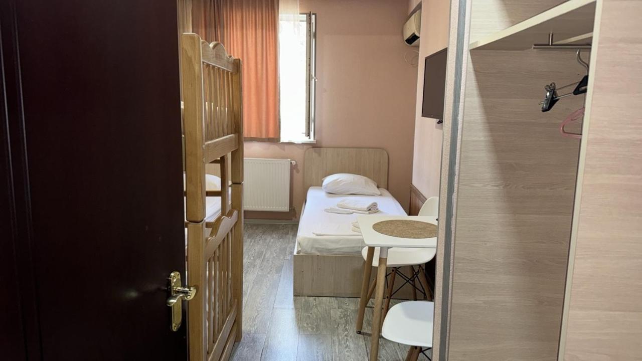 טביליסי Hotel Skib מראה חיצוני תמונה