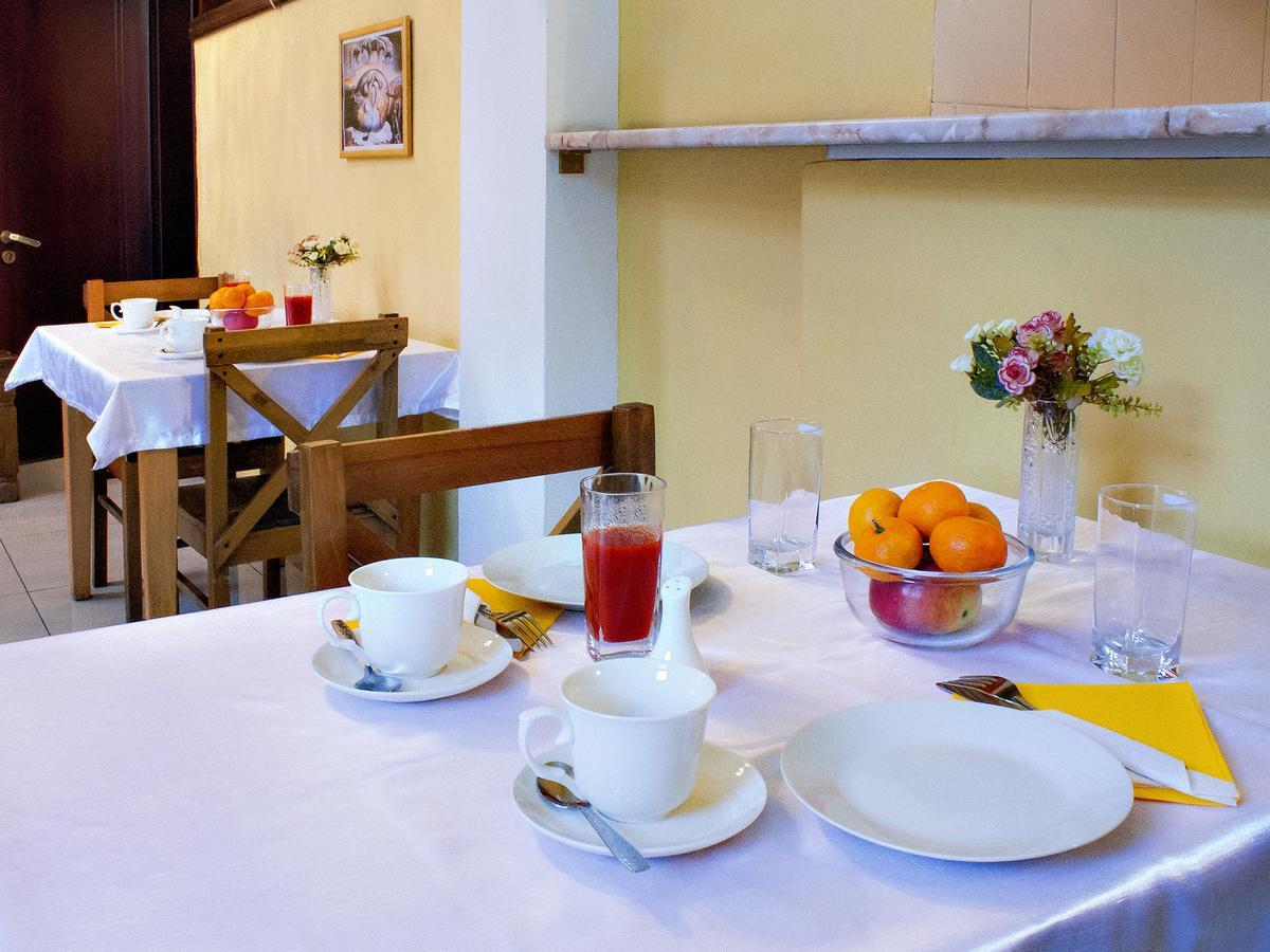 טביליסי Hotel Skib מראה חיצוני תמונה